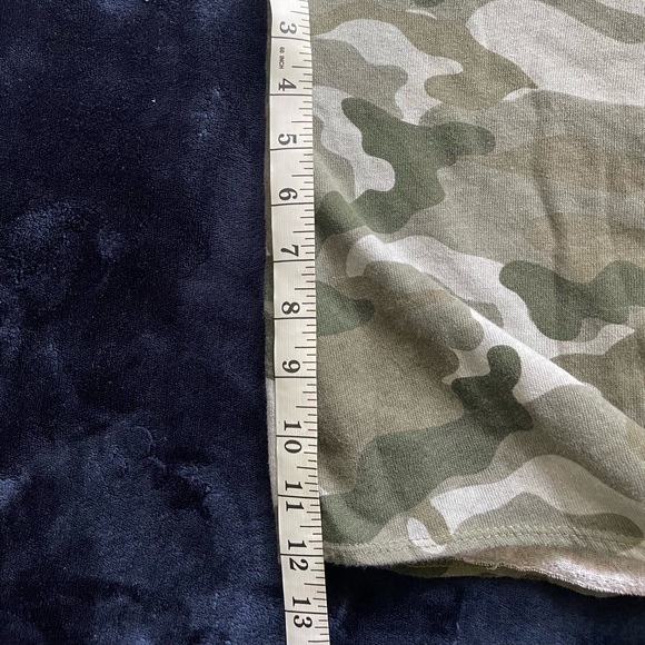 Camouflage Good Vibes sweater - Picture 4 of 7